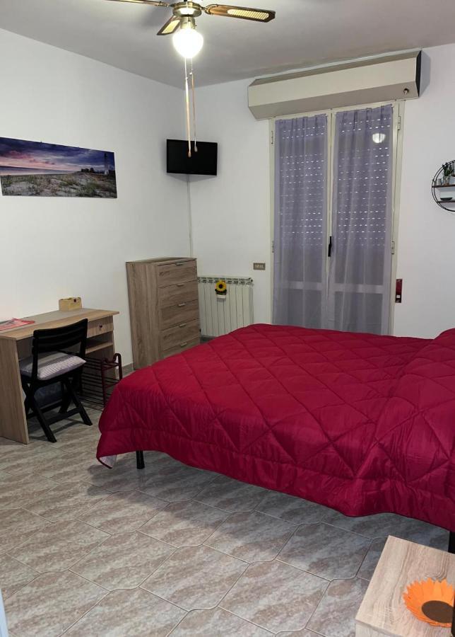 B&B Il Girasole Ортоново Номер фото